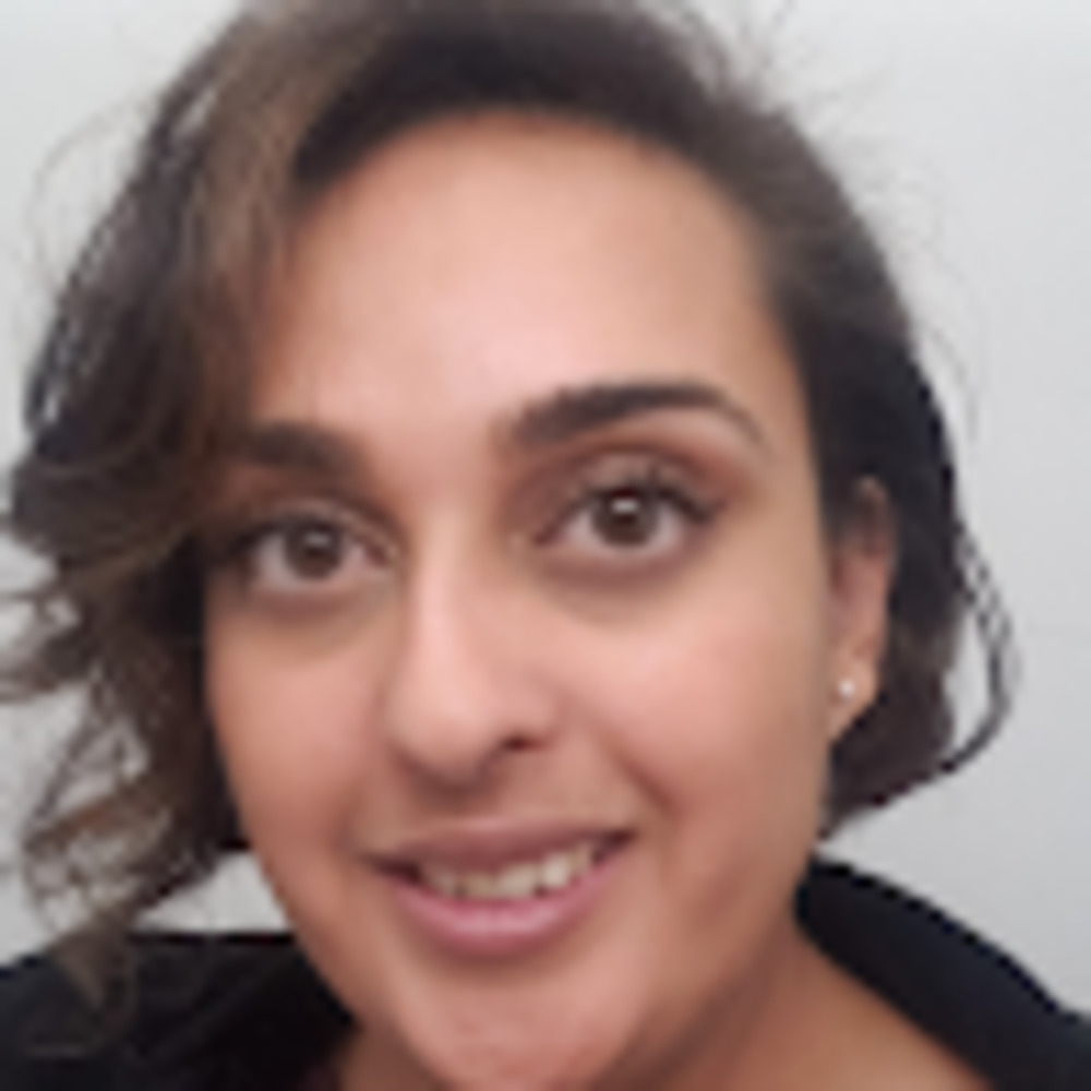 Meet your Posher, Nadia